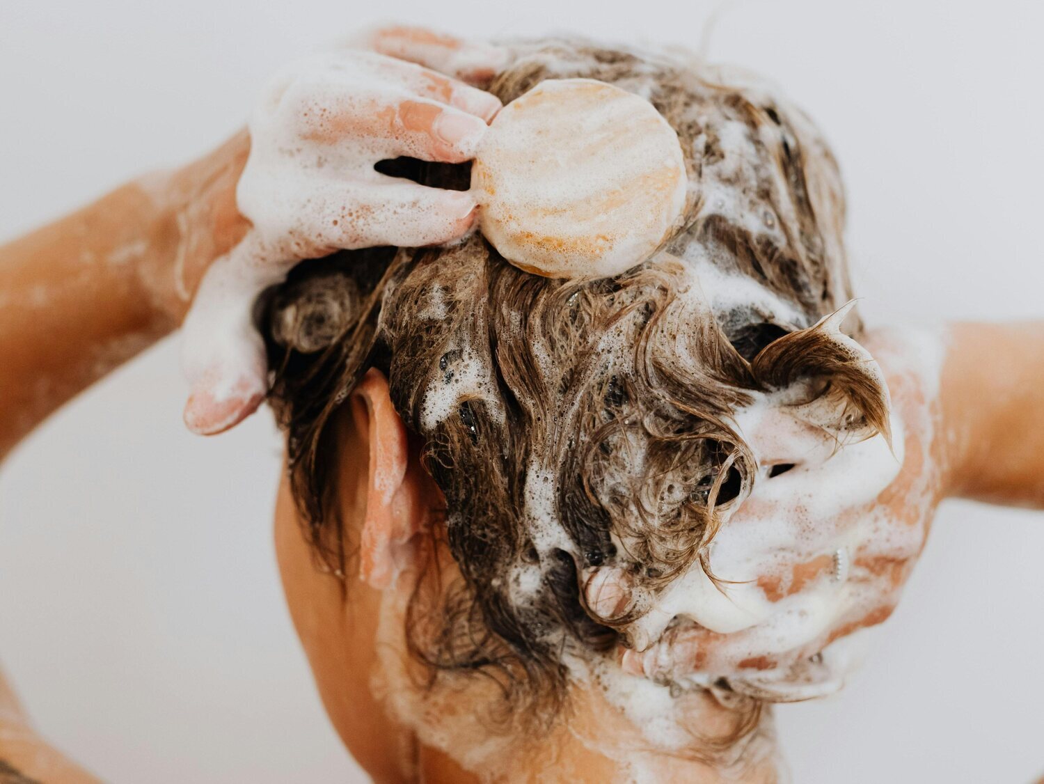 Alerta sanitaria: detectan riesgos químicos en varios productos de Schwarzkopf y Garnier