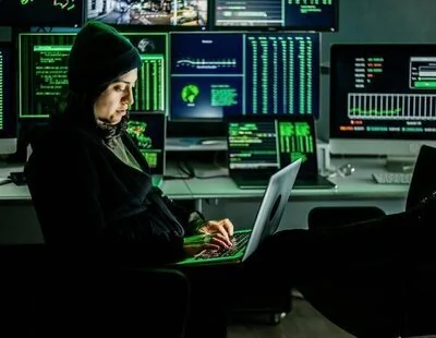 Tabnabbing: Técnica que emplean los ciberdelincuentes para robarnos