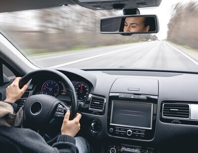 A partir de 2026 tienes que llevar esto en el coche si no quieres ser multado