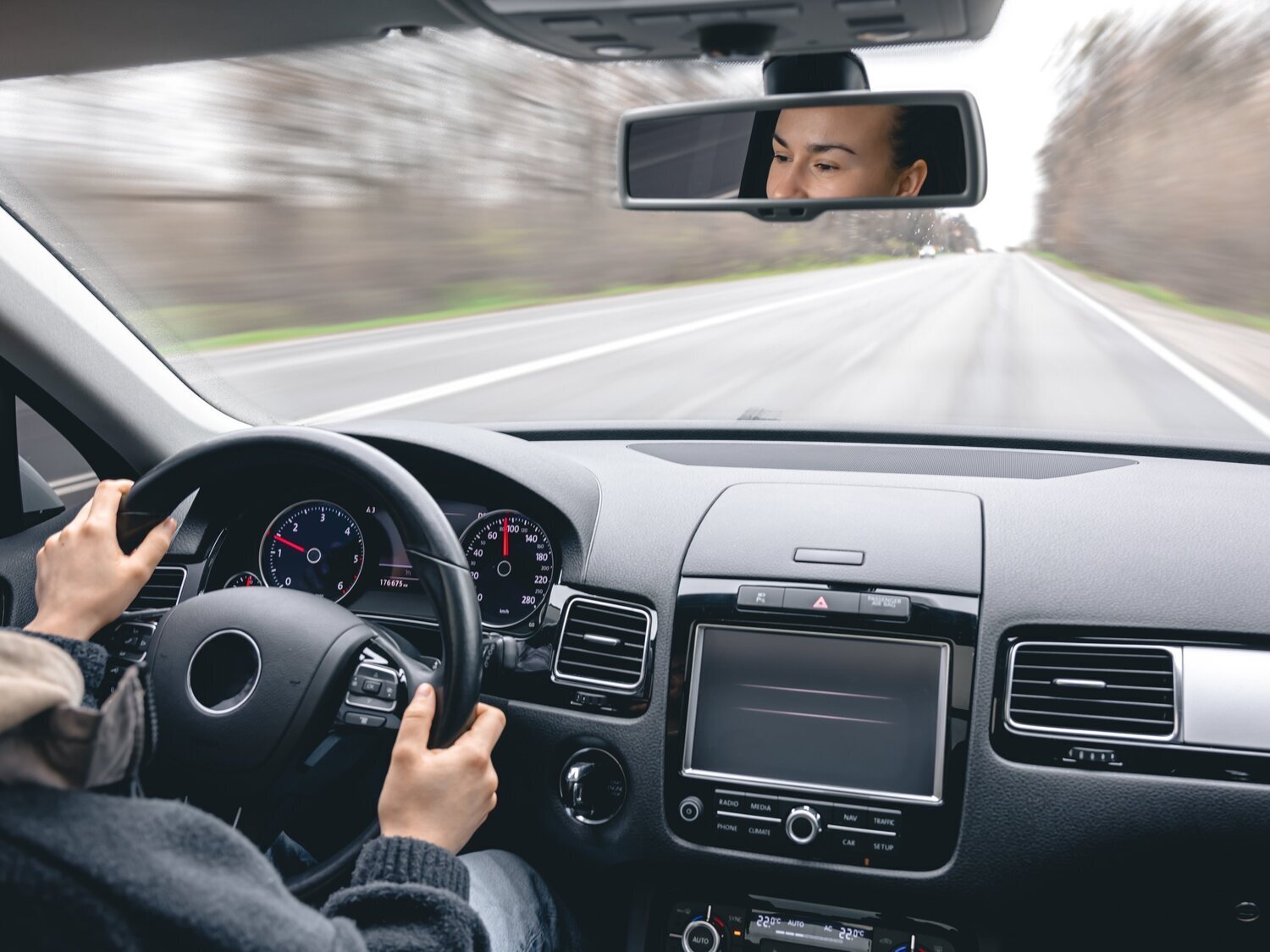 A partir de 2026 tienes que llevar esto en el coche si no quieres ser multado