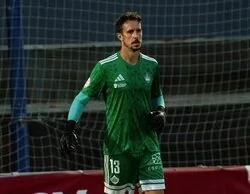 Homofobia en pleno partido de fútbol en Madrid: insultos contra Alberto Lejárraga