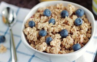 Así reacciona tu organismo si comes avena todos los días: resultados inesperados