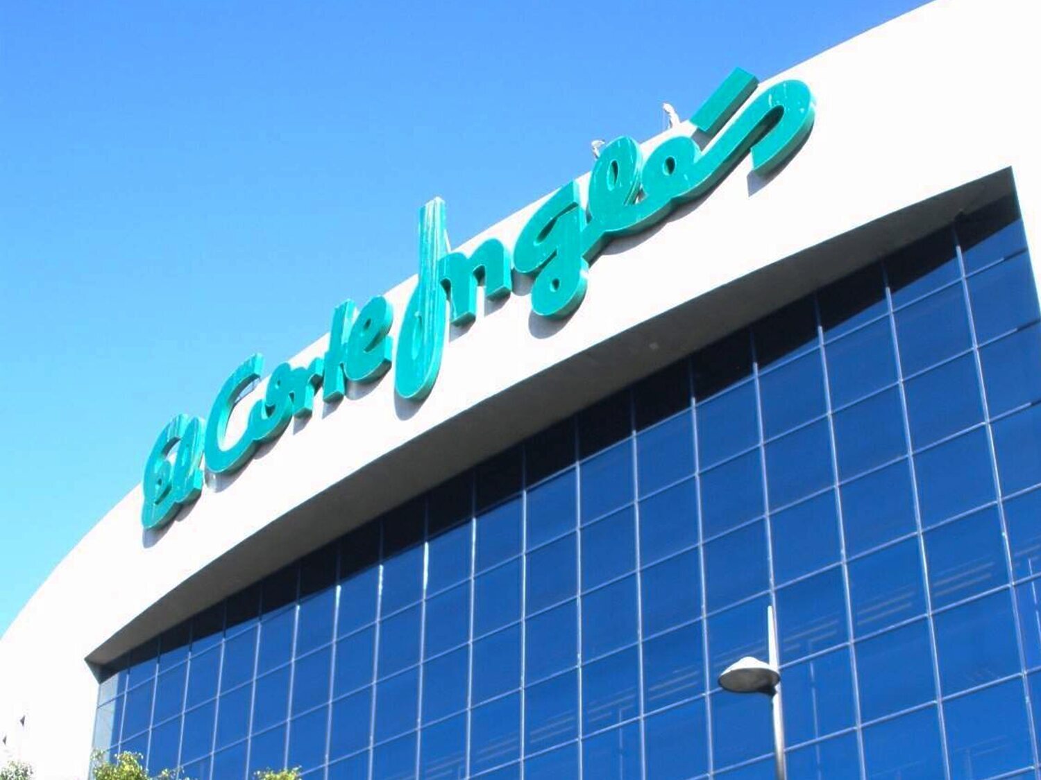 Adiós El Corte Inglés: el nuevo centro comercial outlet que irrumpe en Madrid en 2026