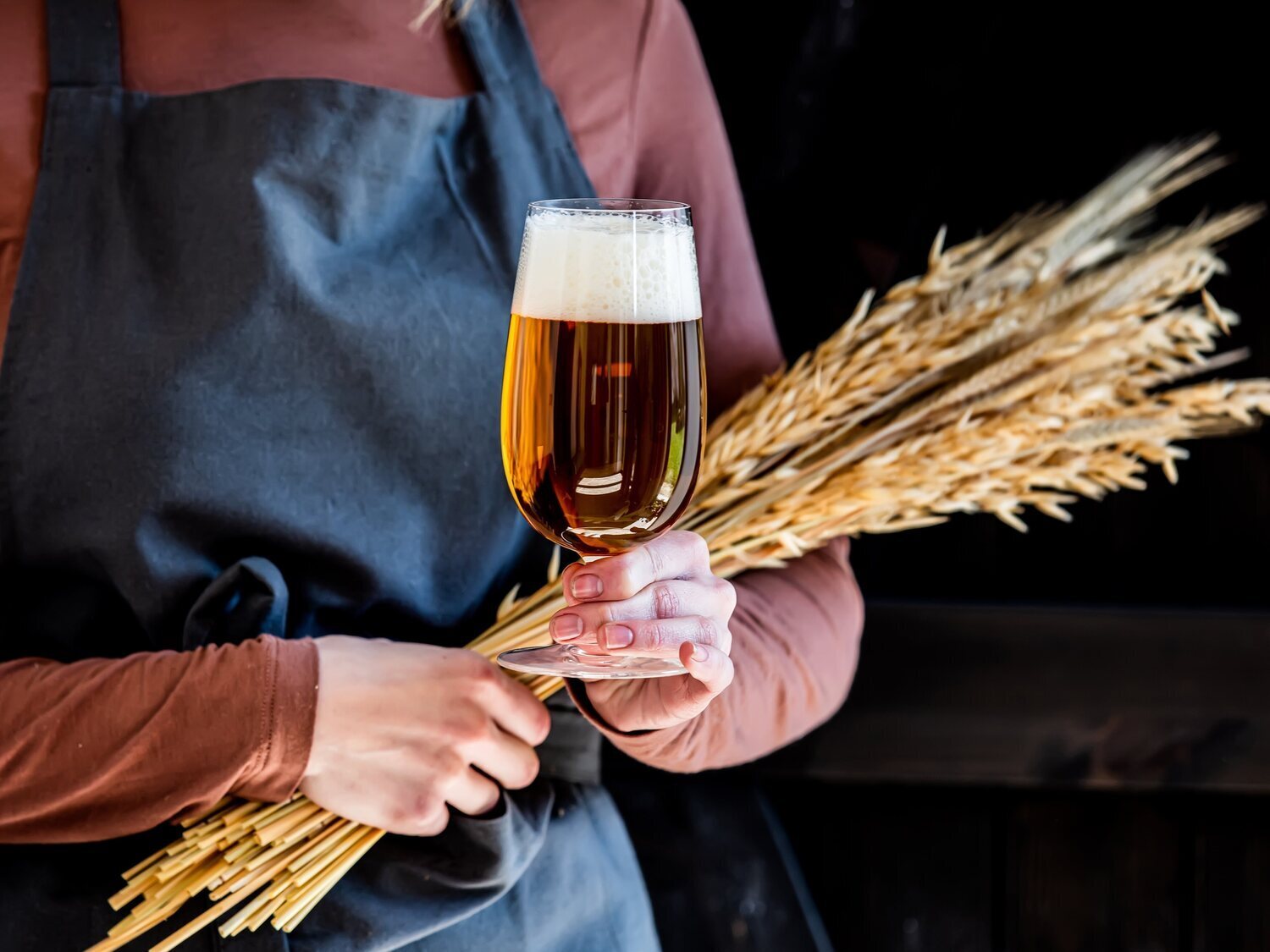 Quién fabrica la cerveza de marca blanca del supermercado: Mercadona, Carrefour, Lidl...