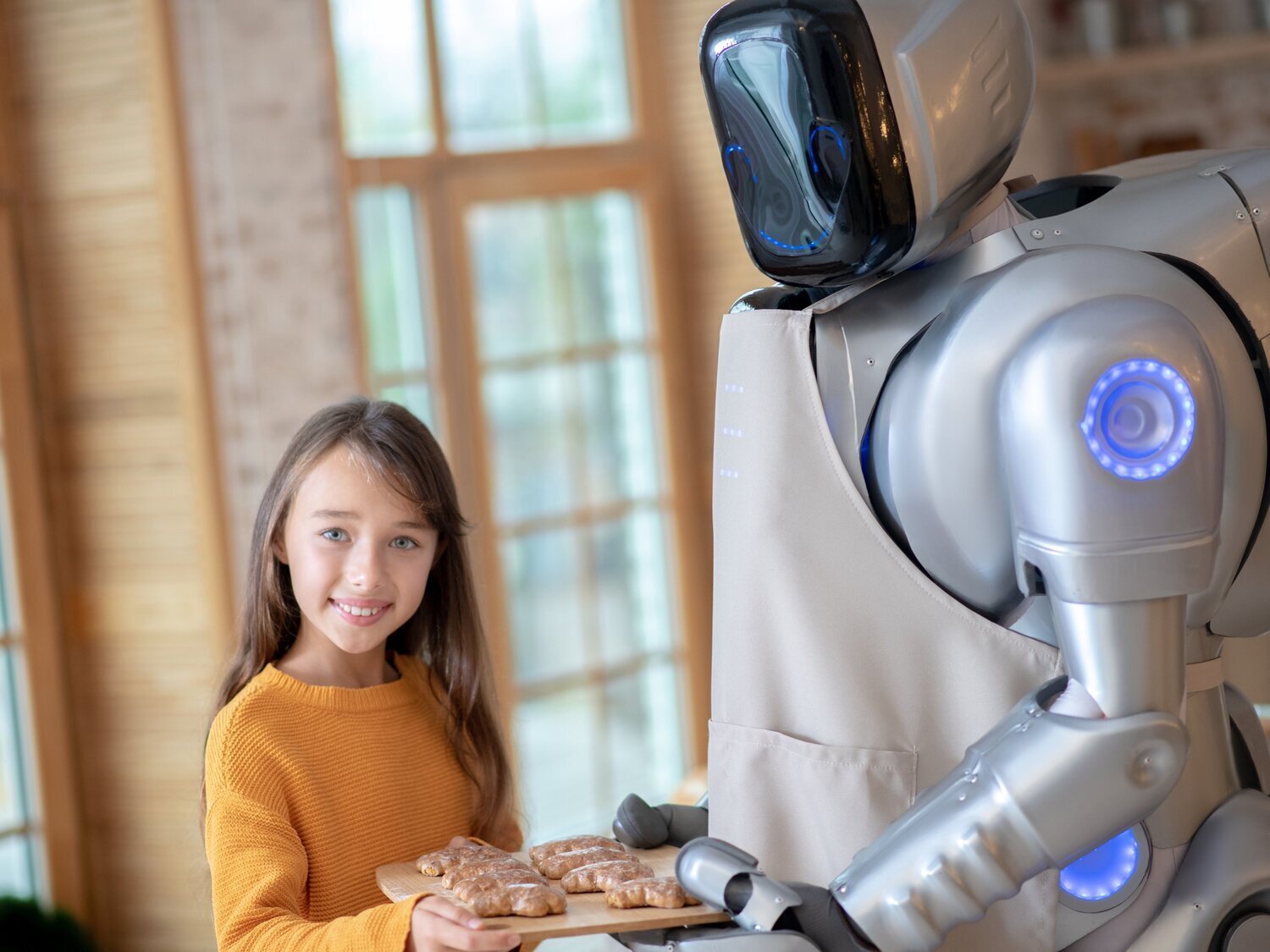 Lava, friega, dobla la ropa: estas son algunas de las tareas que hace el robot del 2025