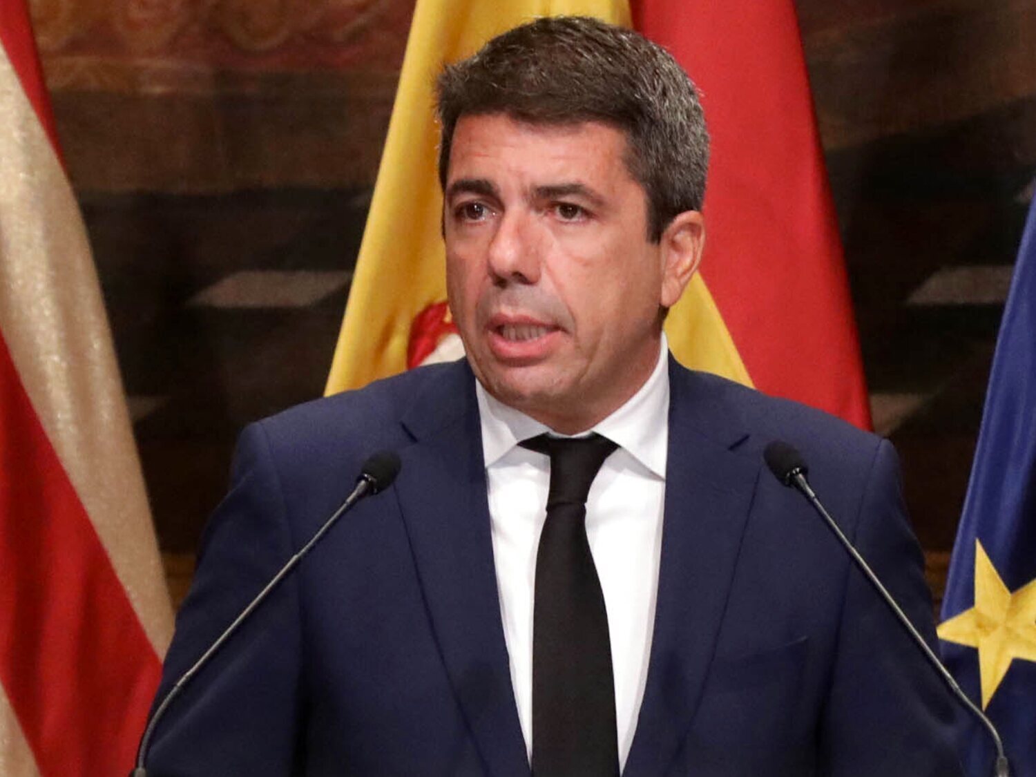 Carlos Mazón pide un "tiempo de reflexión" tras ser increpado en el funeral de la DANA