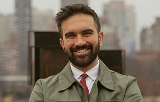 Zohran Mamdani, alcalde de Nueva York, se hizo accionista del Real Oviedo a los 21 años