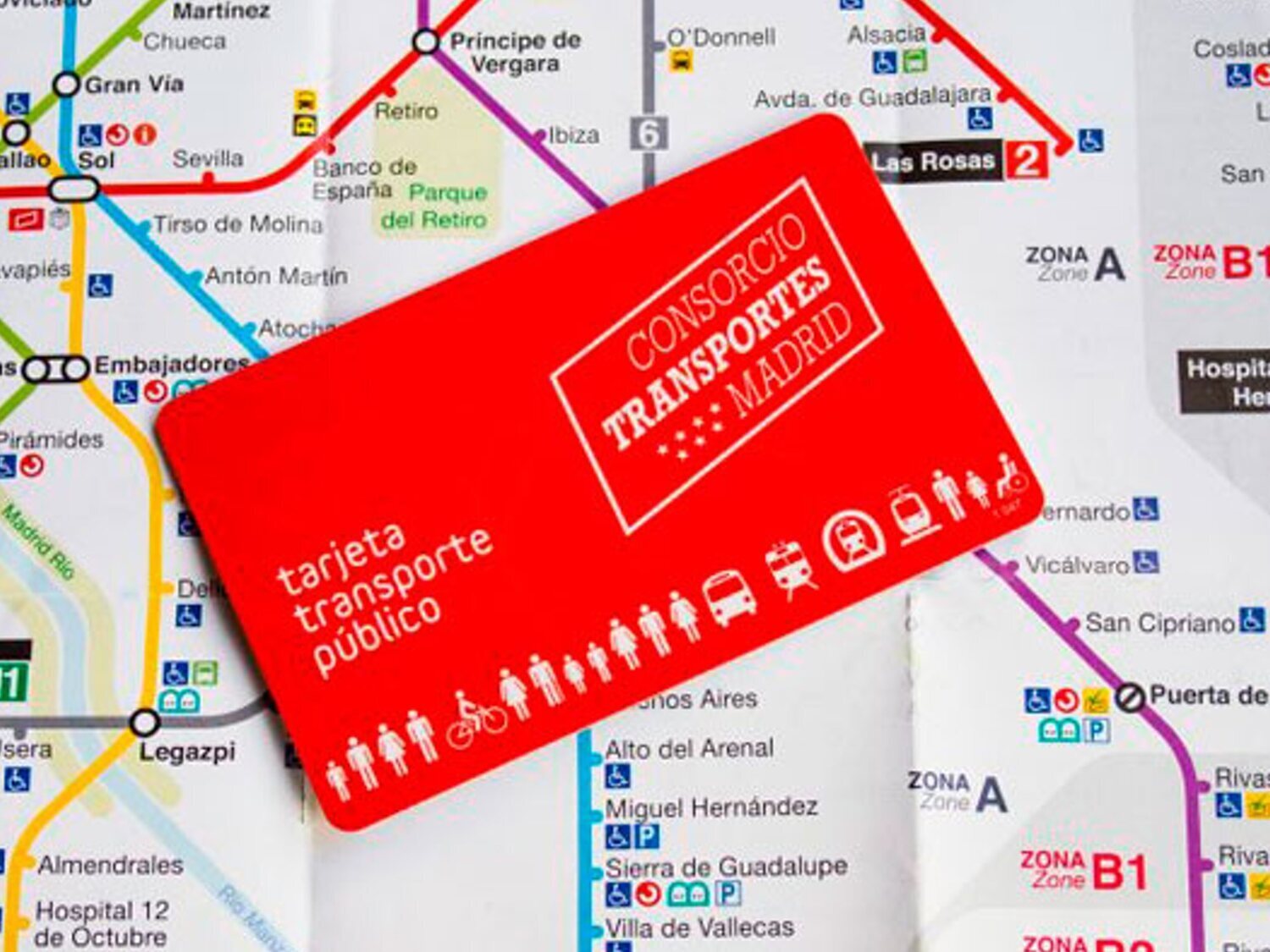 Ya es oficial: puedes utilizar el abono transporte de Madrid con tu teléfono móvil