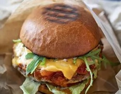 Adiós a la competencia de Burger King y McDonald's: en concurso y a punto de quebrar