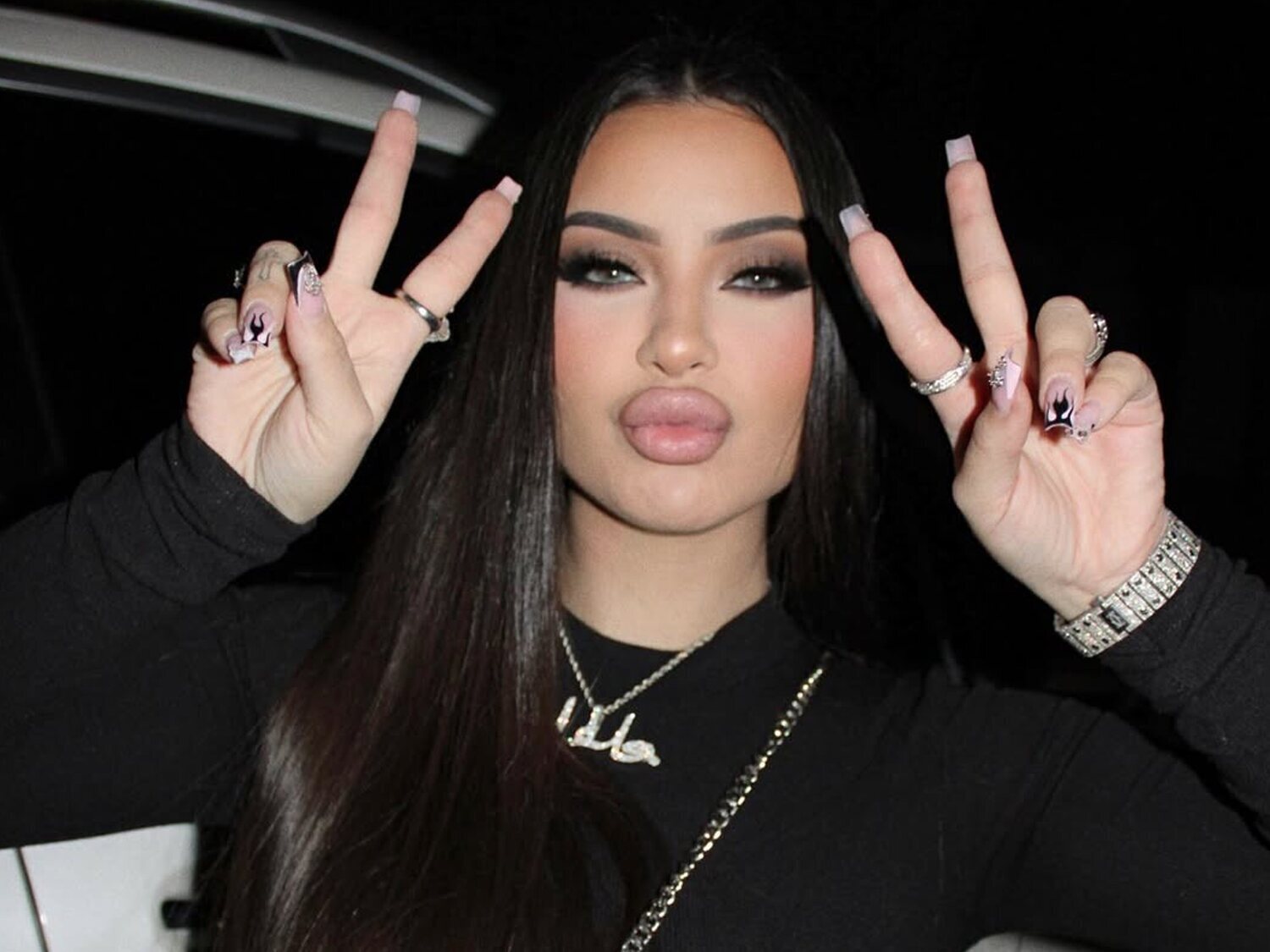 Asesinan a tiros a la cantante e influencer De la Rosa a los 22 años