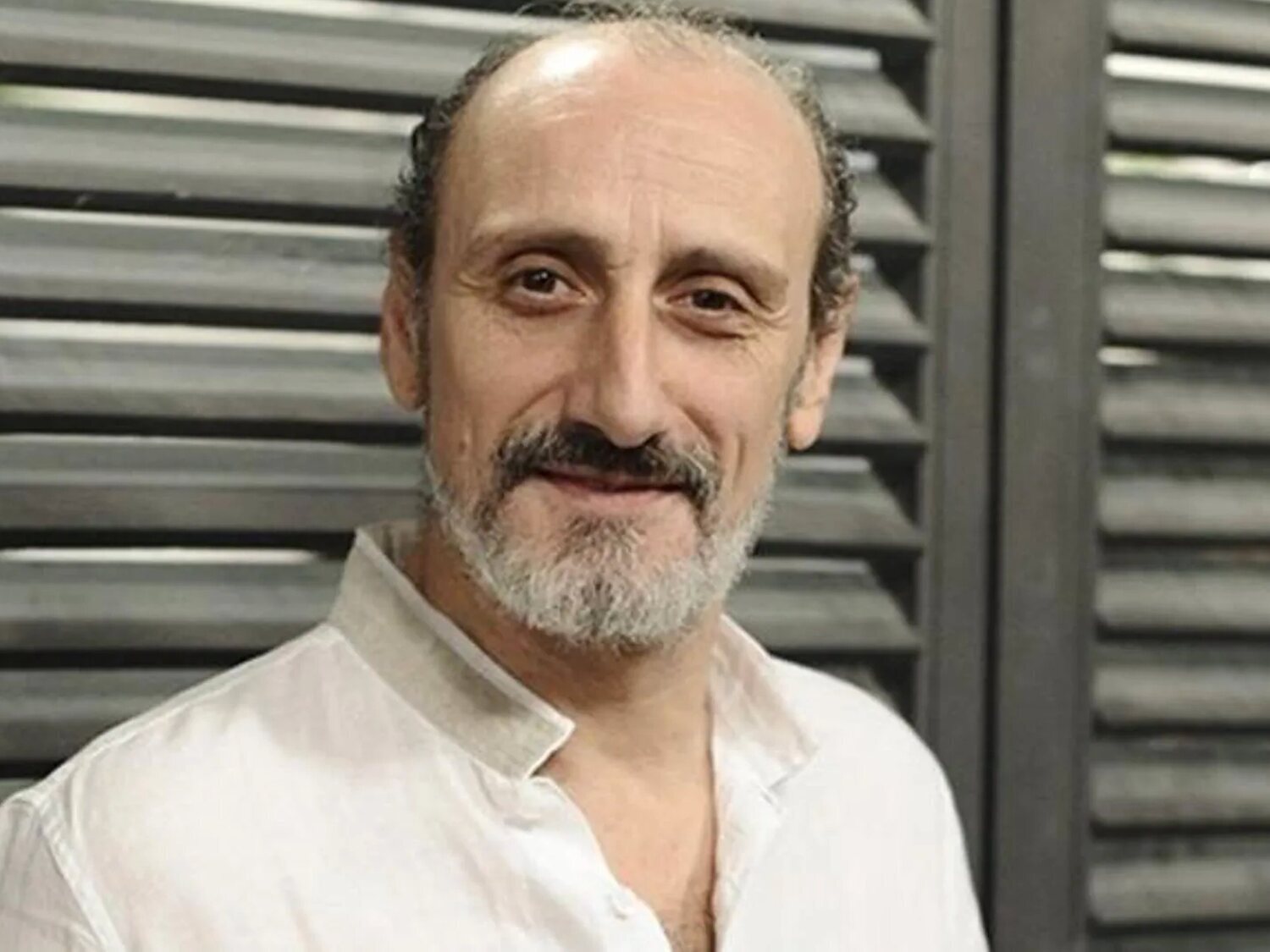 El actor José Luis Gil reaparece en su 68 cumpleaños: "Buenos deseos"