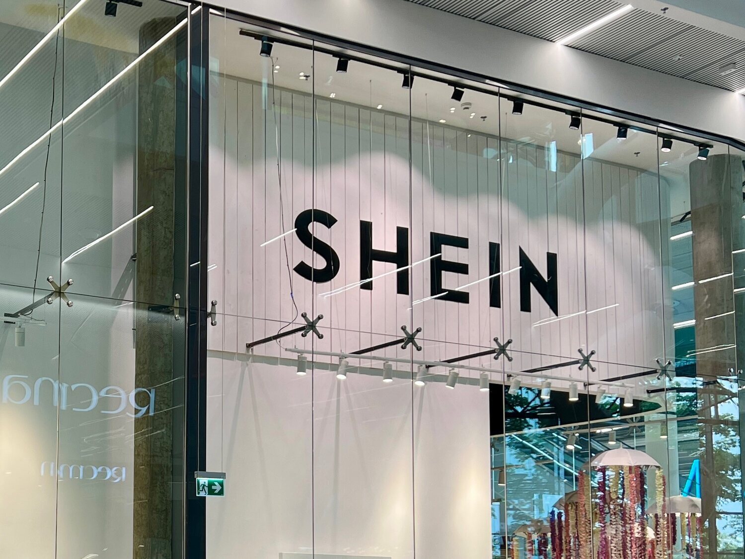 Adiós Shein: la UE impone esta tasa y disparará sus precios