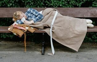 Muere una mujer de 63 años en la calle desahuciada por el Ayuntamiento de Collado Villalba