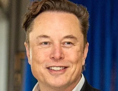 Elon Musk limita editar imágenes en Grok por la recreación de fotos en ropa interior