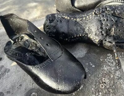 Salen a la luz más de 400 zapatos del siglo XIX en una playa de Reino Unido: teorías