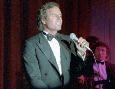 El ex fotógrafo de Julio Iglesias rompe su silencio: "Toda la porquería a su alrededor"