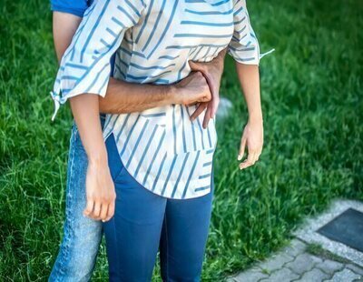 Cómo hacer la maniobra de Heimlich y cuándo usarla para evitar un atragantamiento