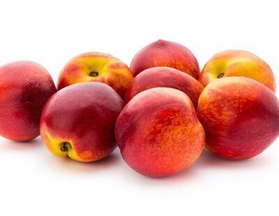 Alerta alimentaria: detectan altos niveles de insecticida en nectarinas de España