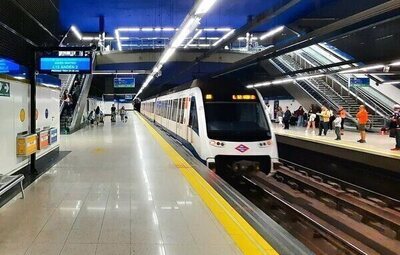 Cortada la línea 8 de Metro de Madrid por la rotura de una tubería