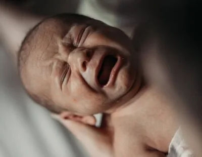 Detenida en Lanzarote tras hallar a su hija de 2 años andando en pañales por la carretera