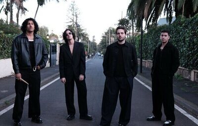 Postcode: "Transmitimos desde una isla, pero soñamos a lo grande"