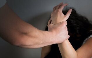 Detenidos tres menores por una presunta agresión sexual grupal a una menor en Valencia