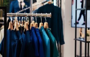 Adiós a esta popular firma de moda: cierra sus 32 tiendas en Madrid