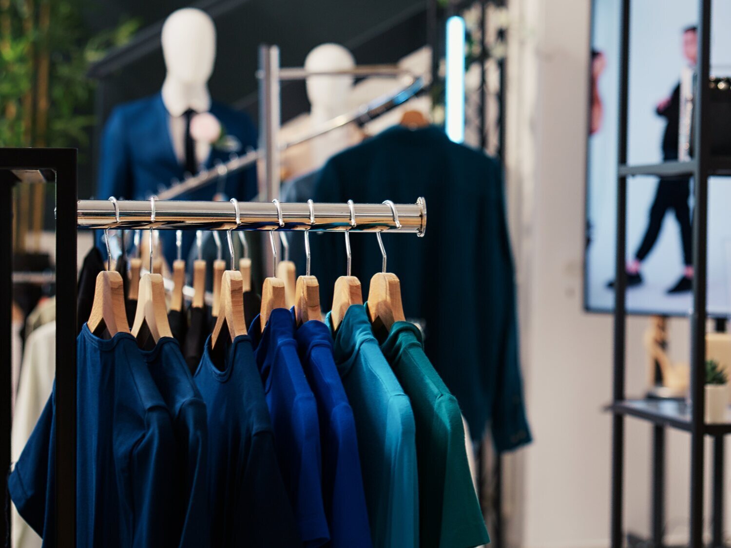 Adiós a esta popular firma de moda: cierra sus 32 tiendas en Madrid