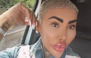 Muere el influencer Jordan James: gastó 150.000 euros en cirugías para ser Kim Kardashian