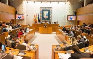 El PP logra la presidencia de las Cortes de Aragón sin el apoyo de VOX