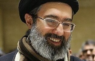 Quién es Mojtaba Jamenei: hijo del líder supremo muerto favorito para liderar Irán