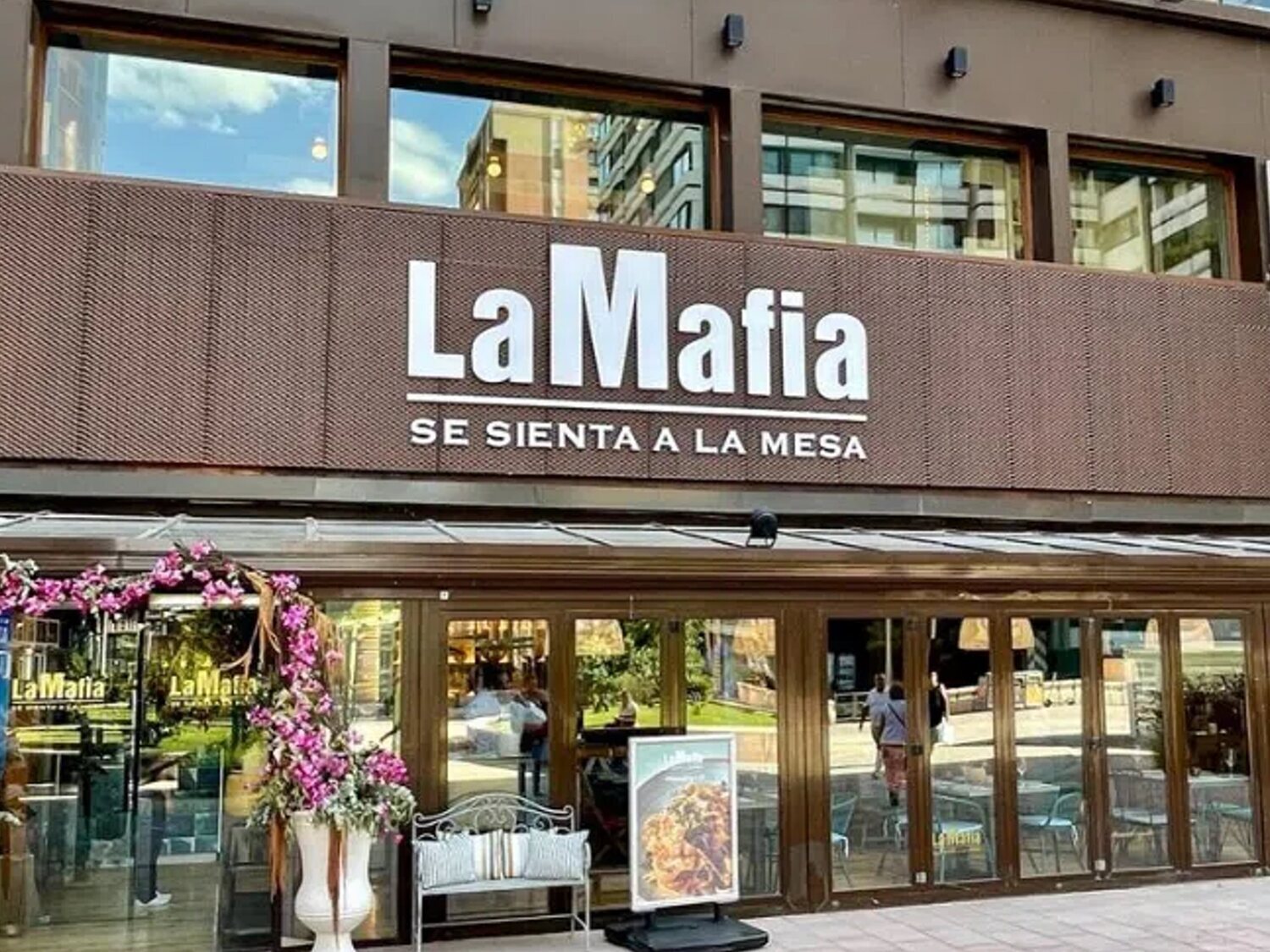 Adiós La Mafia se sienta a la mesa: Italia anula el uso de su marca en España