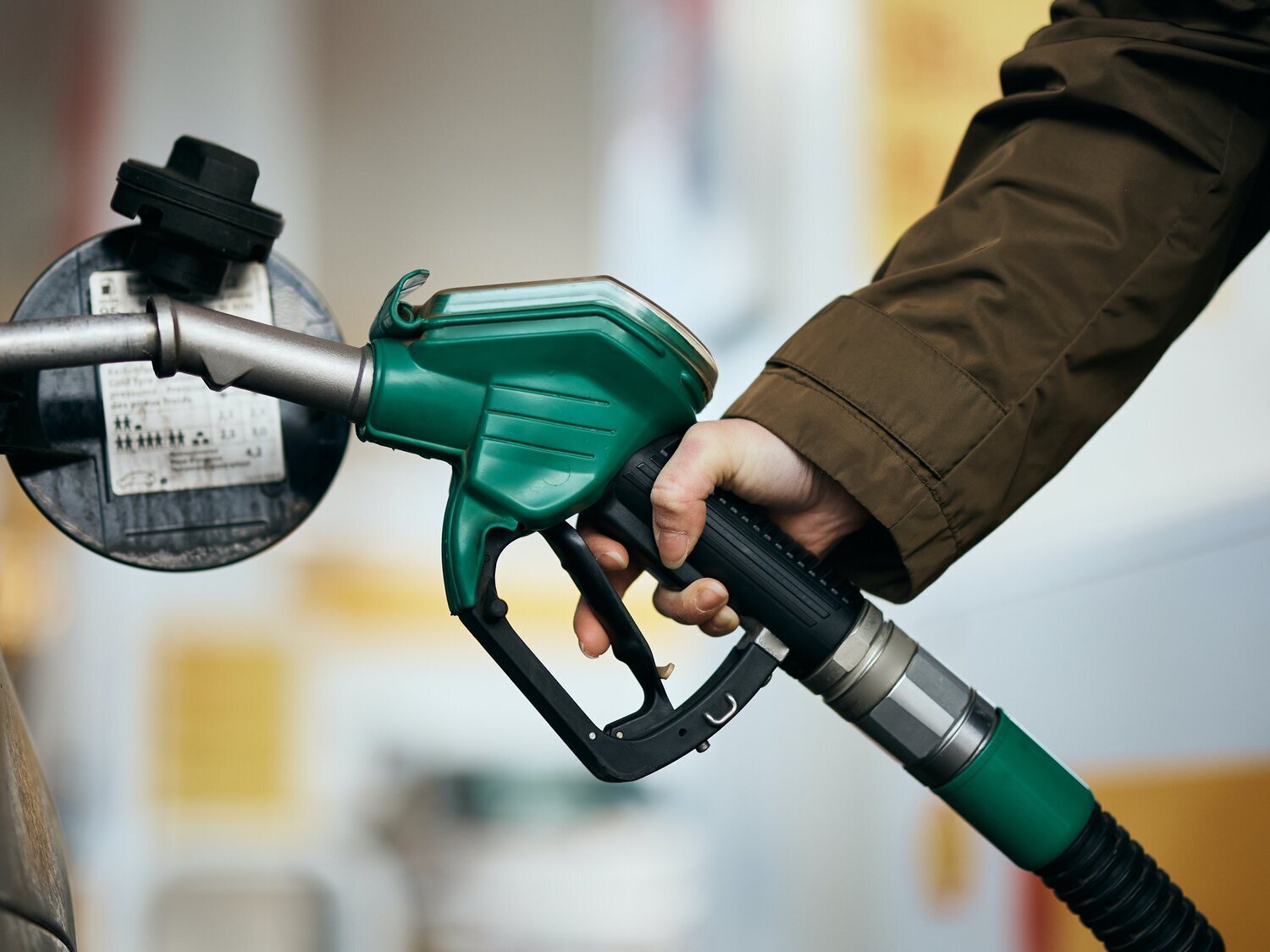 Cuánto va a subir a gasolina: la previsión de un experto