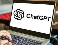 Adiós ChatGPT: boicotean la IA por colaborar con Trump al grito de 'QuitGPT'