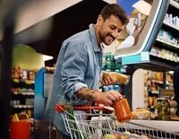 El grupo suizo que se expande en España: abre supermercados en todo el país