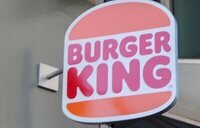 Burger King deberá indemnizar al trabajador despedido por poner el 'Cara al sol'