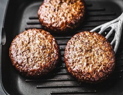 Carne híbrida, la alternativa con más proteína y menos carne que llega a los supermercados