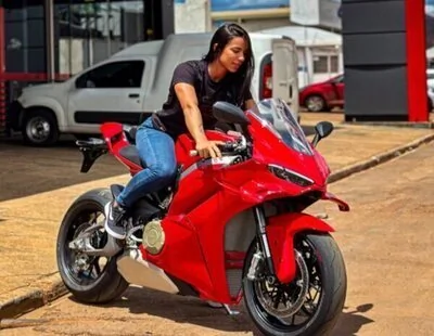 Tragedia en Brasil: muere una influencer de 25 años y su padre fallece el mismo día