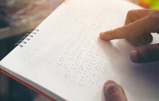 El braille será obligatorio en alimentos con alérgenos, cosméticos y productos de limpieza