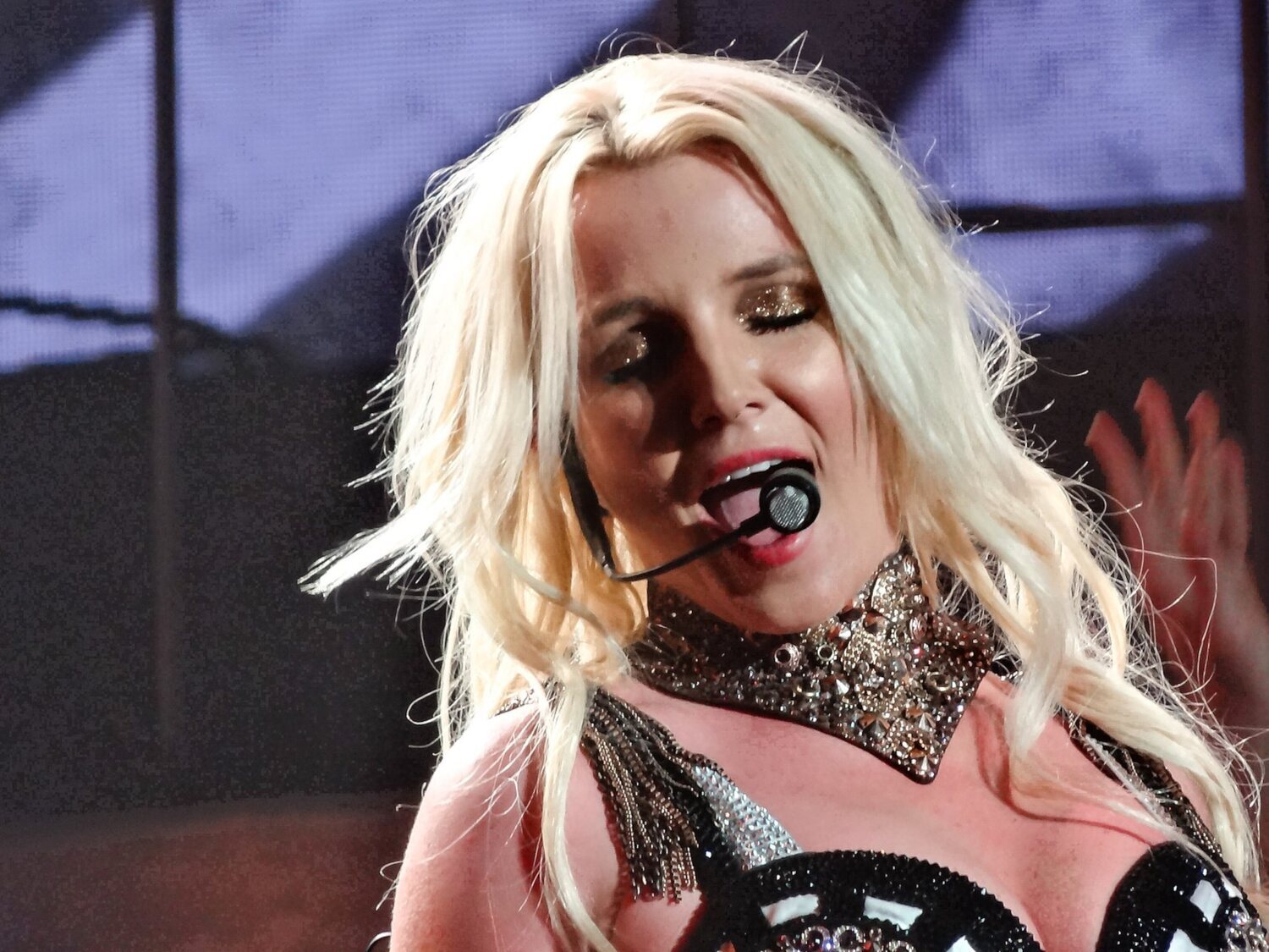 Britney Spears sorprende al ingresar voluntariamente en un centro de rehabilitación