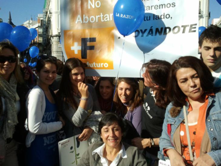 Manifestación en contra del aborto de la asociación Másfuturo