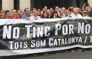 "No tengo porno, tengo miedo", la pancarta valenciana en contra de los atentados