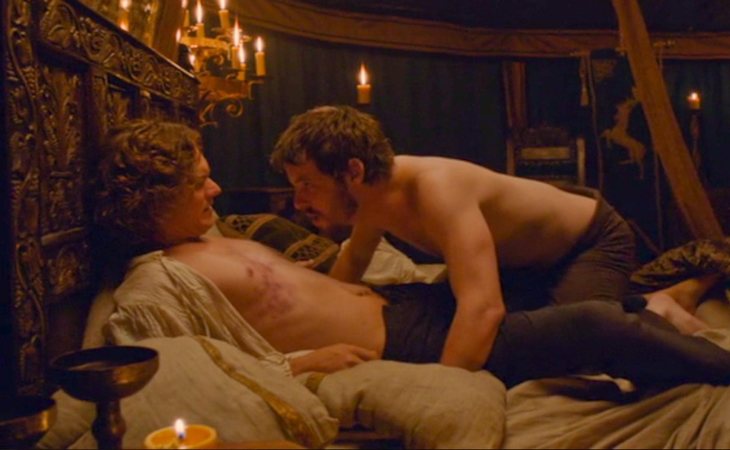 Loras Tyrell y Renly Baratheon nos regaló una de las pocas escenas de sexo gay de 'Juego de tronos'