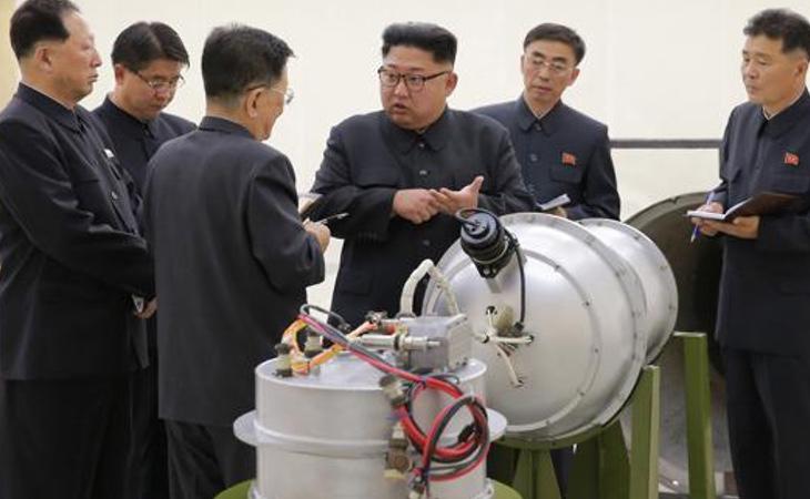 Kim Jong-un revisa el desarrollo de la bomba termonuclear