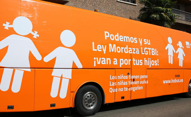 El nuevo autobús de Hazte Oír en contra de la igualdad