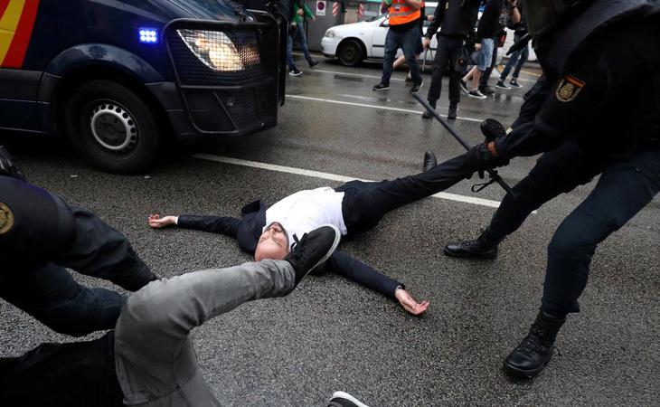 La represión policial del 1-O no fue condenada por el Jefe de Estado de España