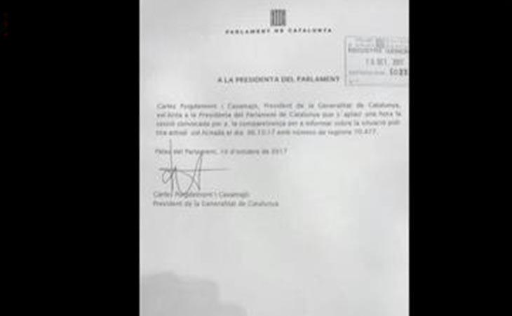 Documento con el que Puigdemont ha solicitado aplazar el pleno.