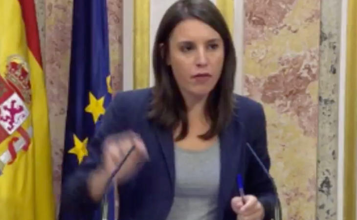 Podemos, anuncia Irene Montero, aboga por un referéndum pactado y con garantías en Cataluña