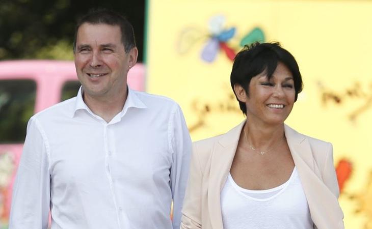 La portavoz de EH Bildu, Maddalen Iriarte, junto a Arnaldo Otegi