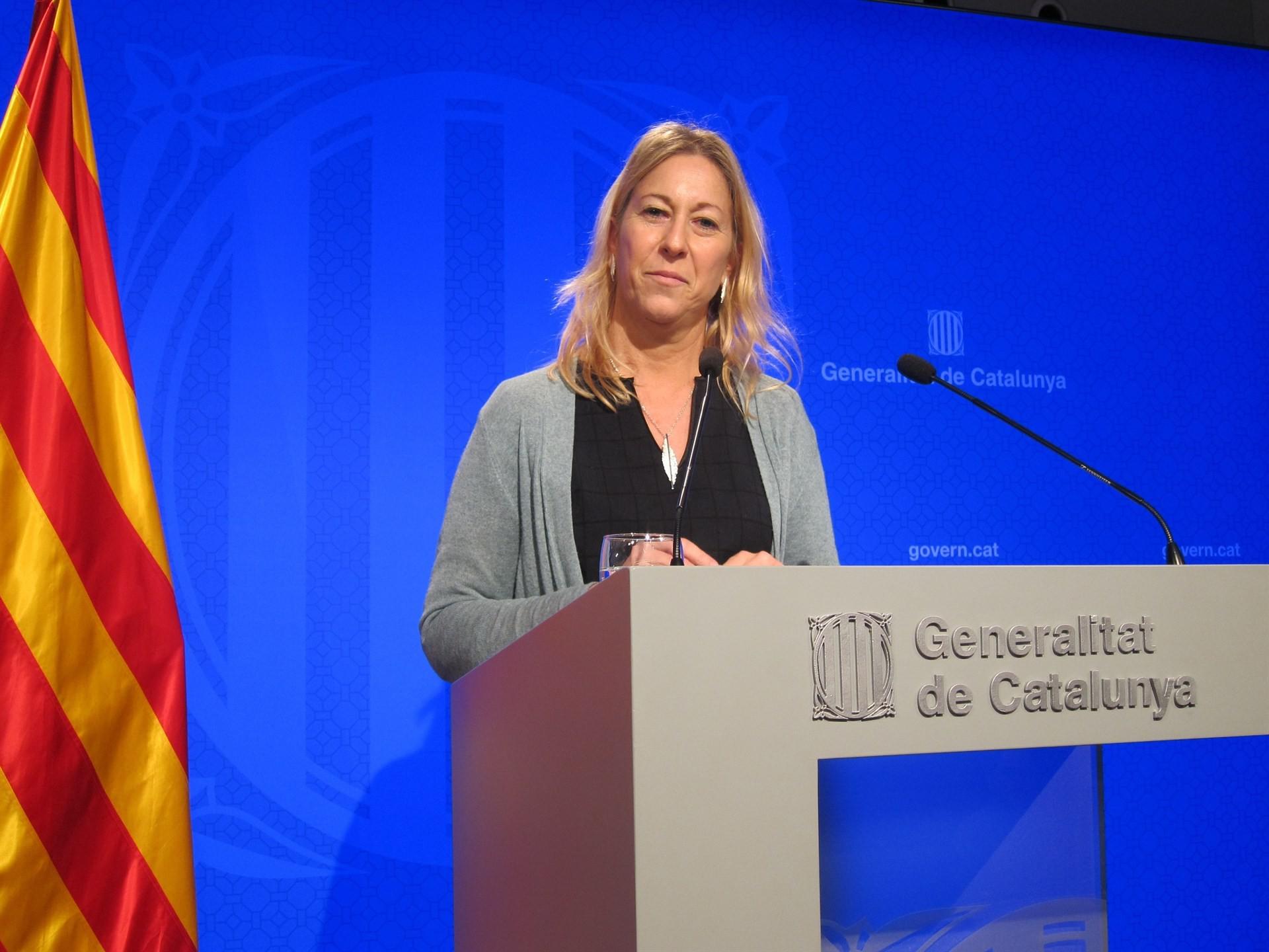 Neus Munté (PDeCAT): 'Consejo de Ministros en un país donde no se condenan los crímenes franquismo, existe la Fundación Franco y se homenajea la ...